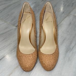 Brian Atwood: Worn Once!
Dark Gold/Tan Glitter Fredrique Pumps